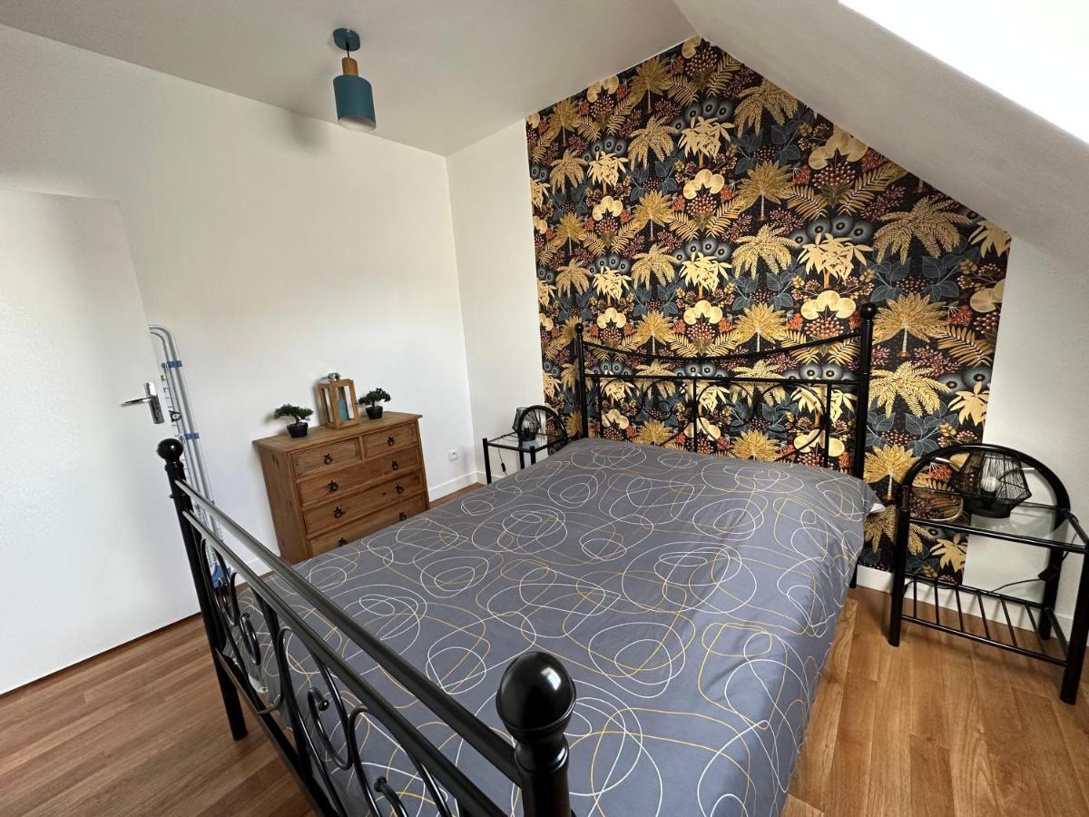 Appartement Au Centre Ville De Sens Εξωτερικό φωτογραφία
